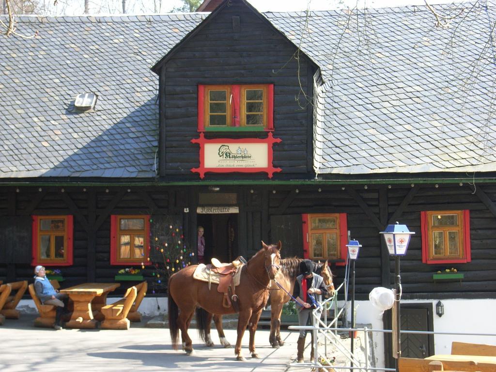 Hotel Und Restaurant Koehlerhuette - Fuerstenbrunn Beierfeld Exterior photo